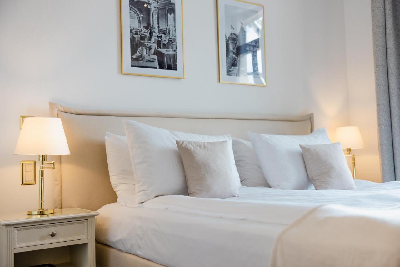 Le Mirador Resort & Spa Mont Pelerin Exterior photo A bedroom at the hotel
