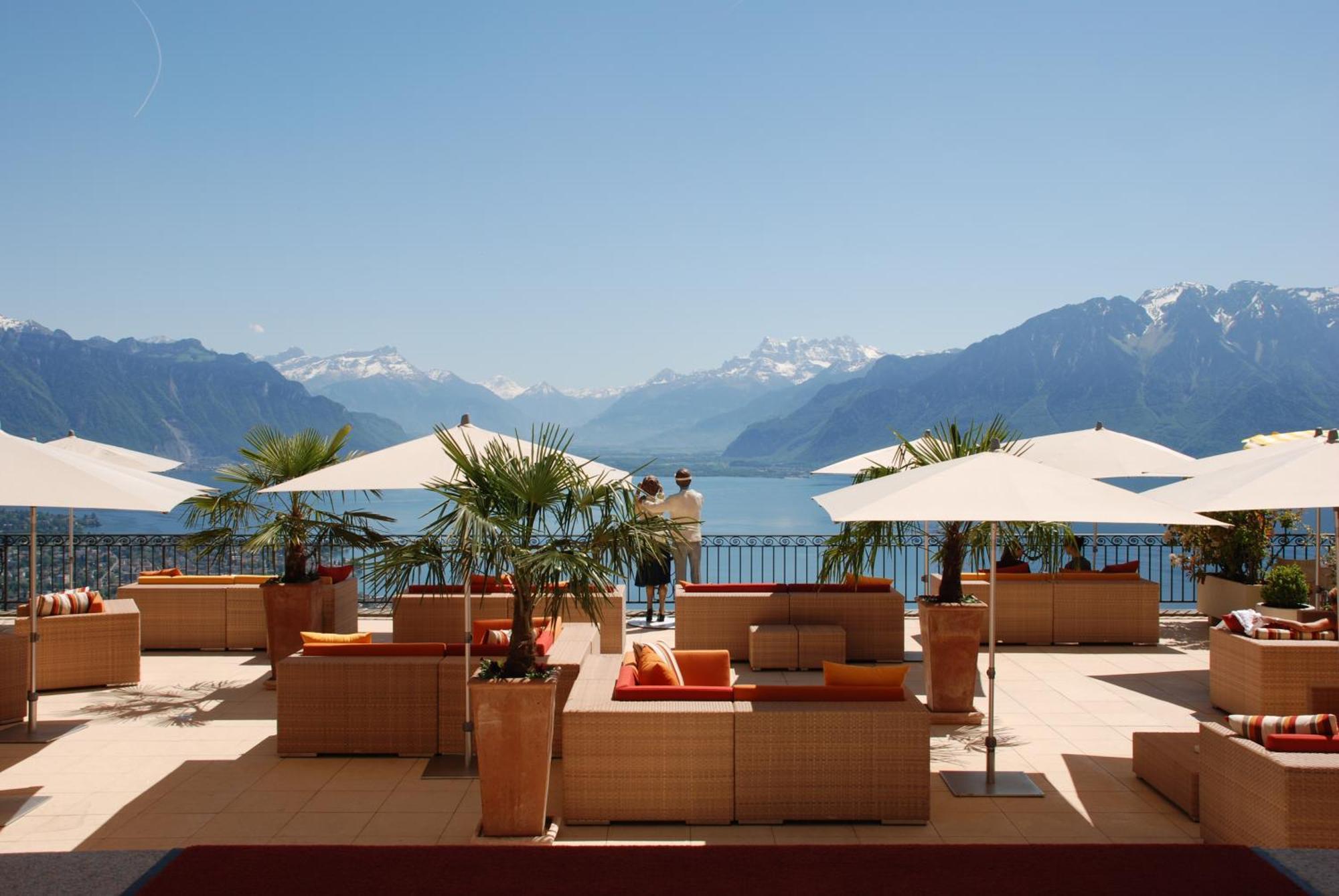 Le Mirador Resort & Spa Mont Pelerin Exterior photo The view from the hotel